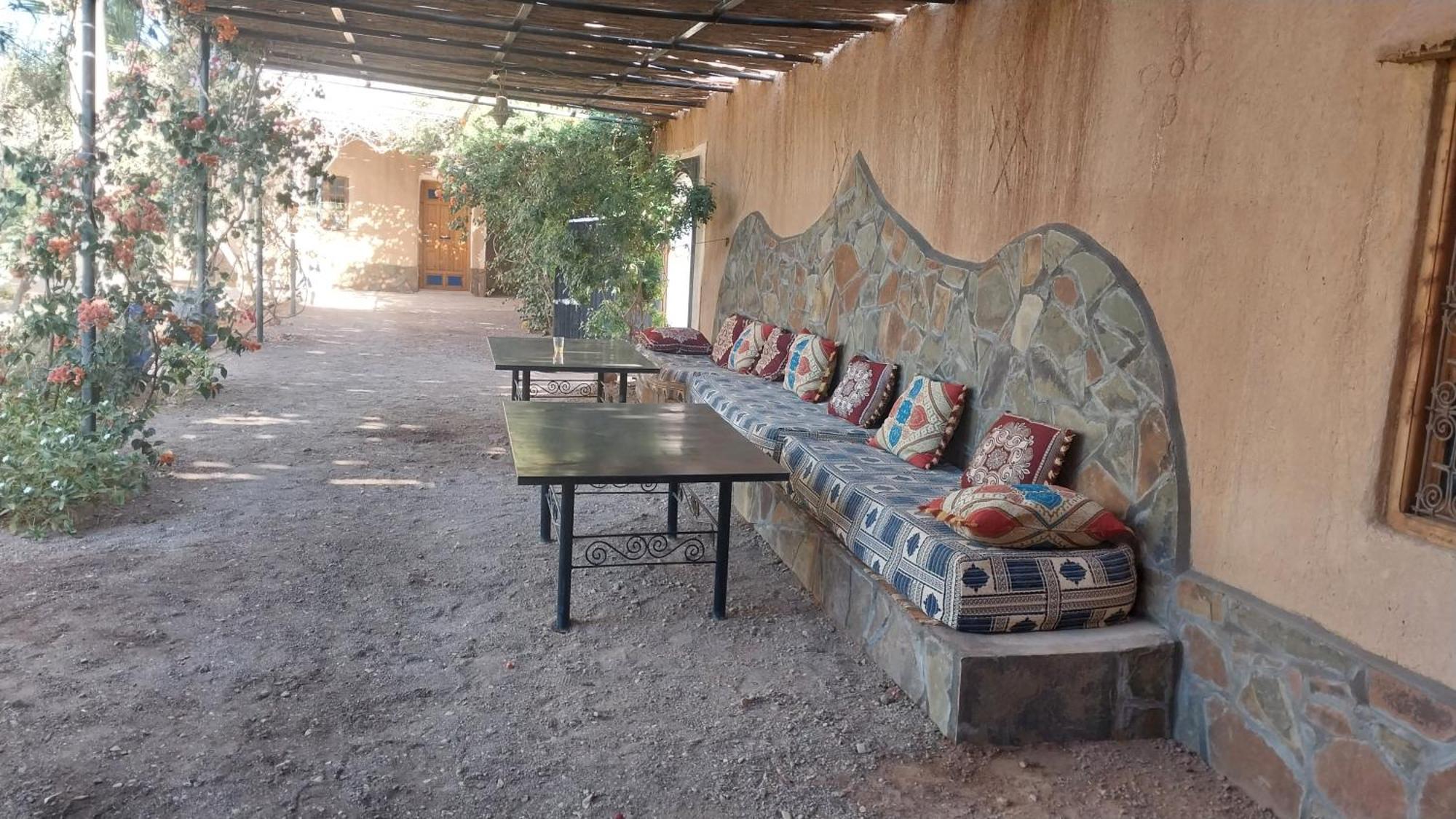 Auberge Bassou Nkob エクステリア 写真